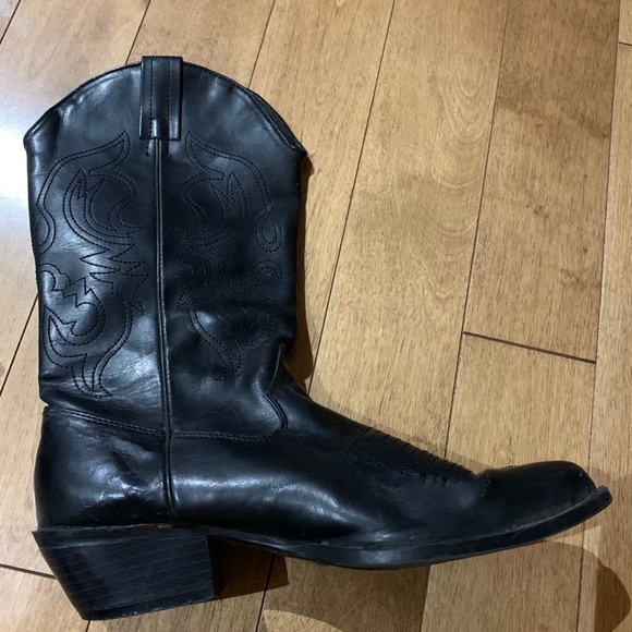 Cowboy boot - Picture 2 of 2